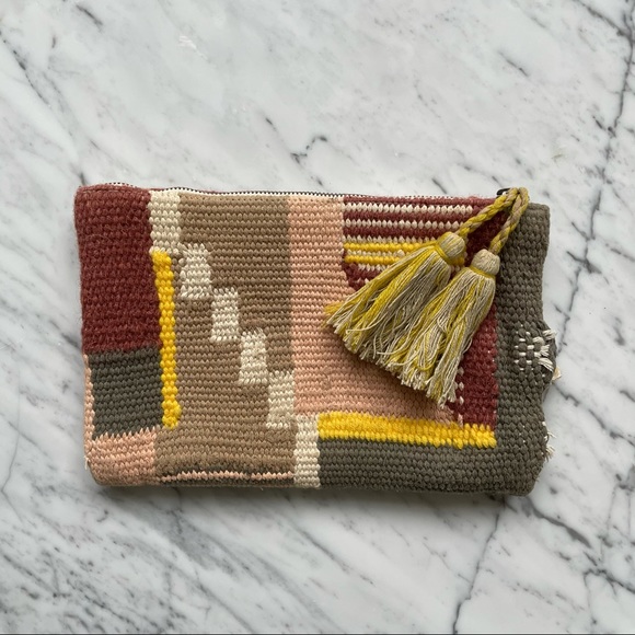 ARITZIA - WILFRED TAPESTRY POUCH/CLUTCH, CAIRO - Picture 2 of 5